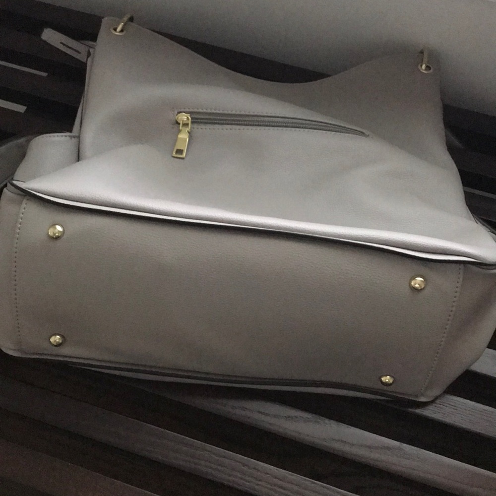 Handbag - Picture 5 of 5